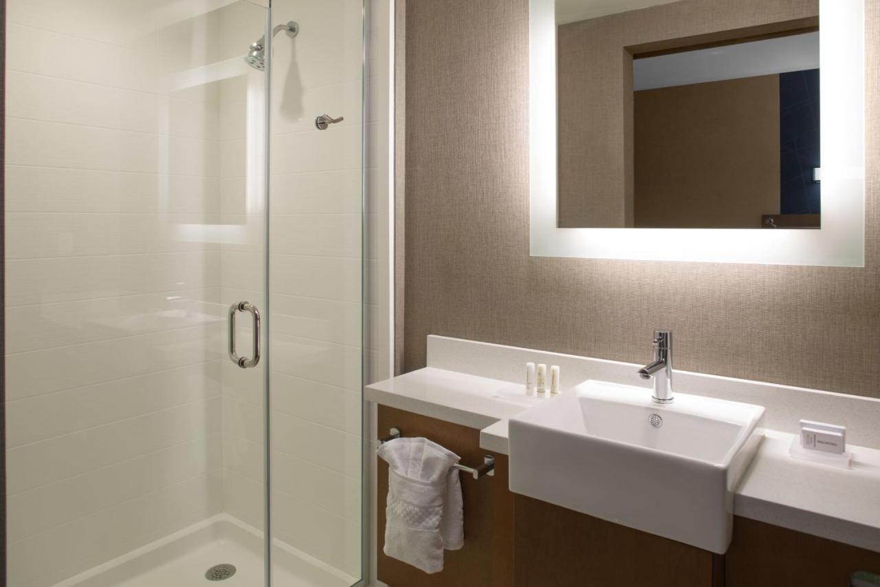 Springhill Suites By Marriott Kansas City Lenexa/City Center Exterior foto
